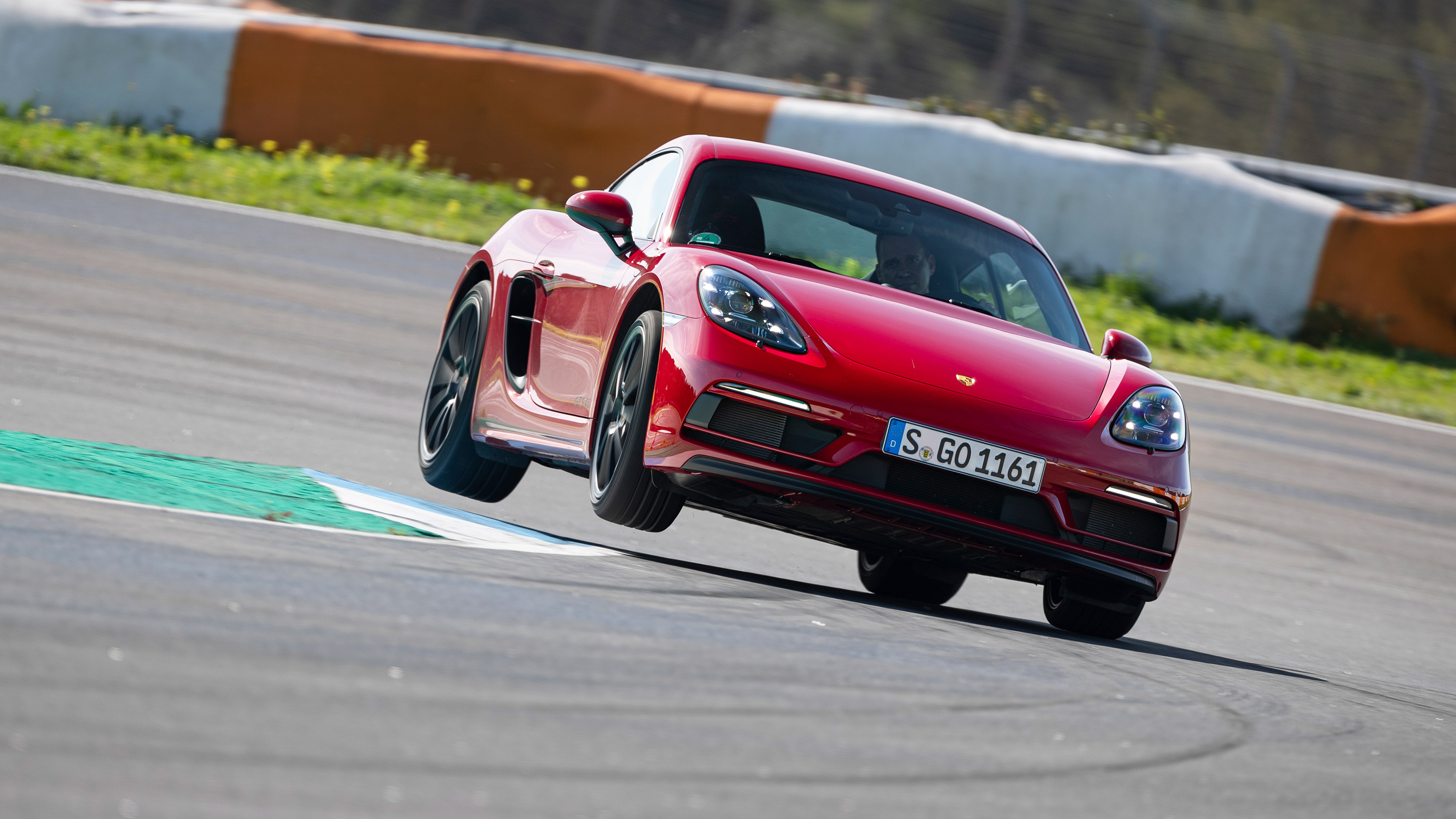 Porsche 718 Cayman Gts 4 0 Review A Cut Priced Gt4 Evo